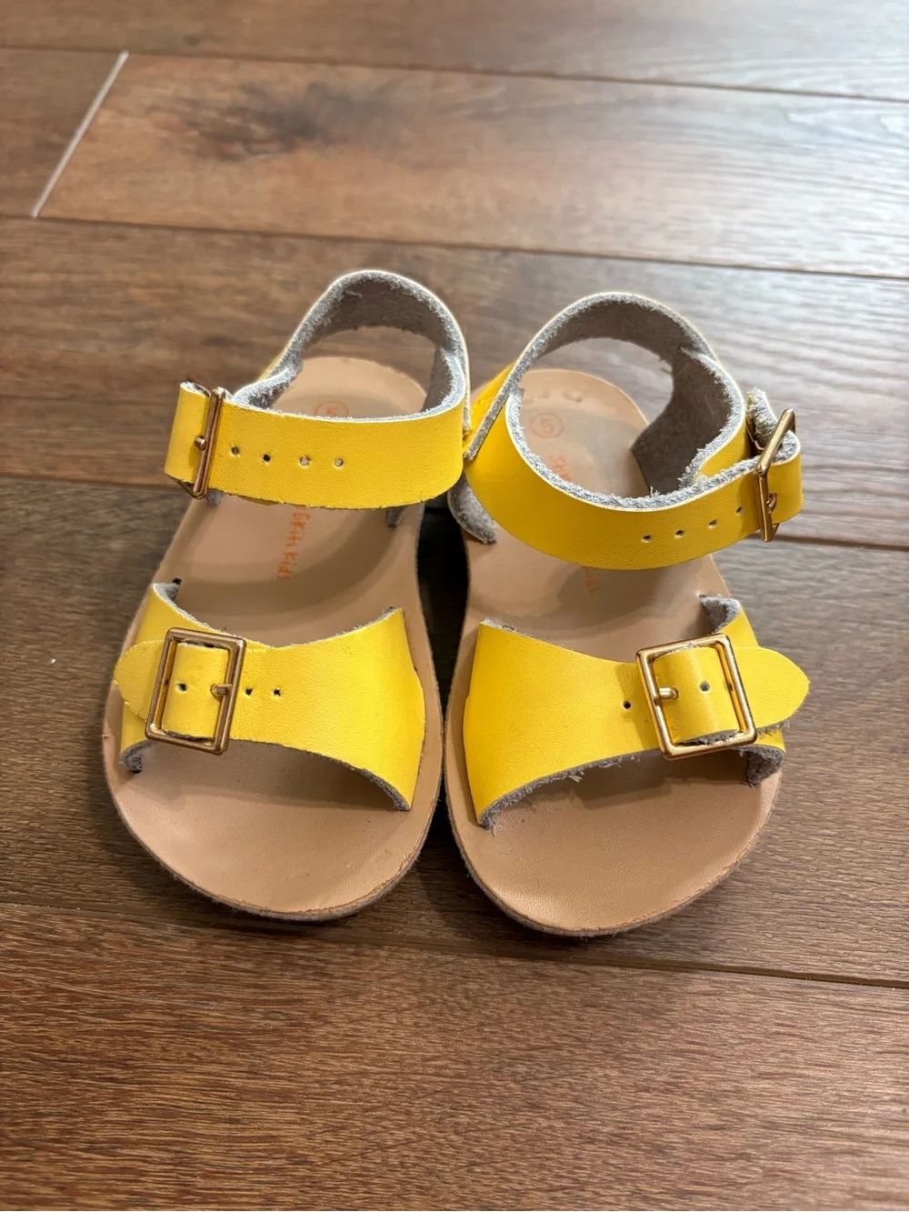 Shrimp & Grits Kids pre owned